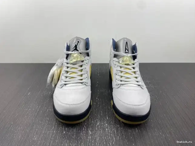 One Kick x Air Maniere A FZ5758-004 Ma Jordan WMNS 5 0606